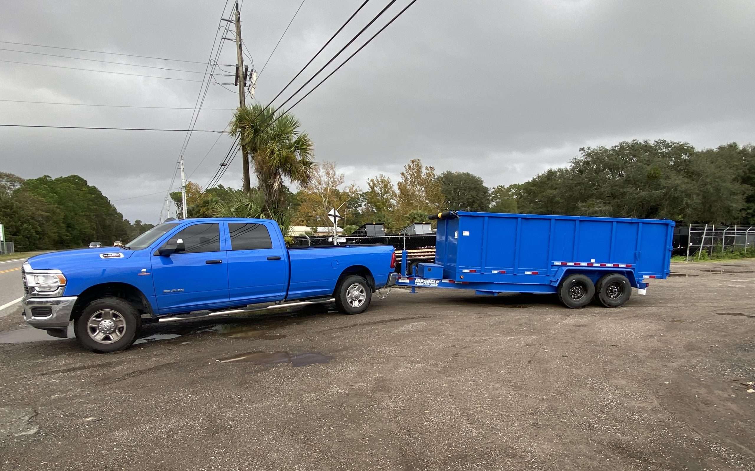 Top Shelf Trailers offers a wide variety of great colors for their dump trailers advertised at no additional charge!